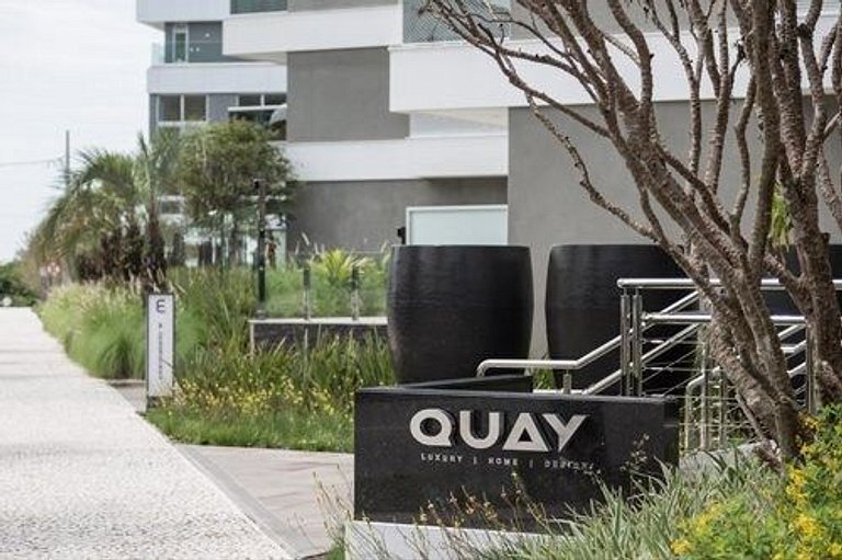 Cobertura Jurere Quay vista incrível  praia