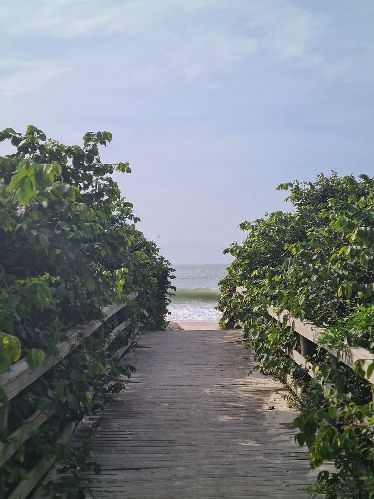 Cobertura Jurere Quay vista incrível  praia