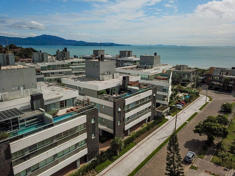 Cobertura Jurere Quay vista incrível  praia