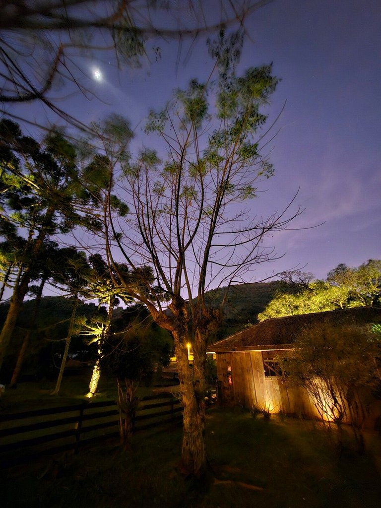 Casa do Celeiro vista lago, rio e cachoeira