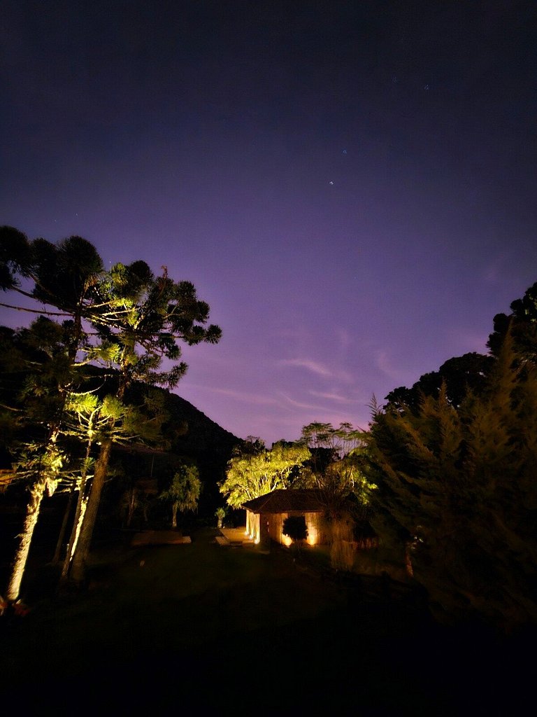 Casa do Celeiro vista lago, rio e cachoeira