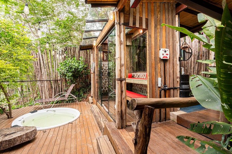 Microcasa Casa Barco na beira lago vista incrível