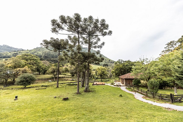 Casa de pedra antiga Vinícola Gramado com lareira