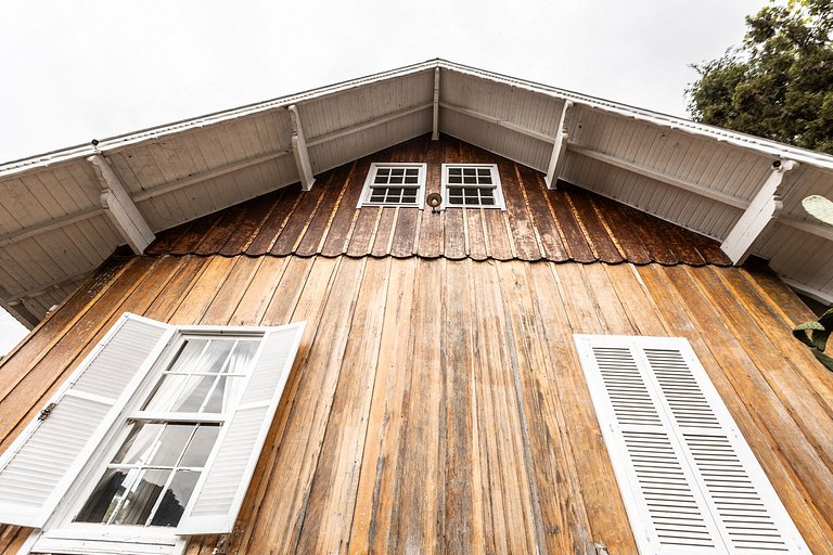 Casa histórica madeira araucária em Gramado
