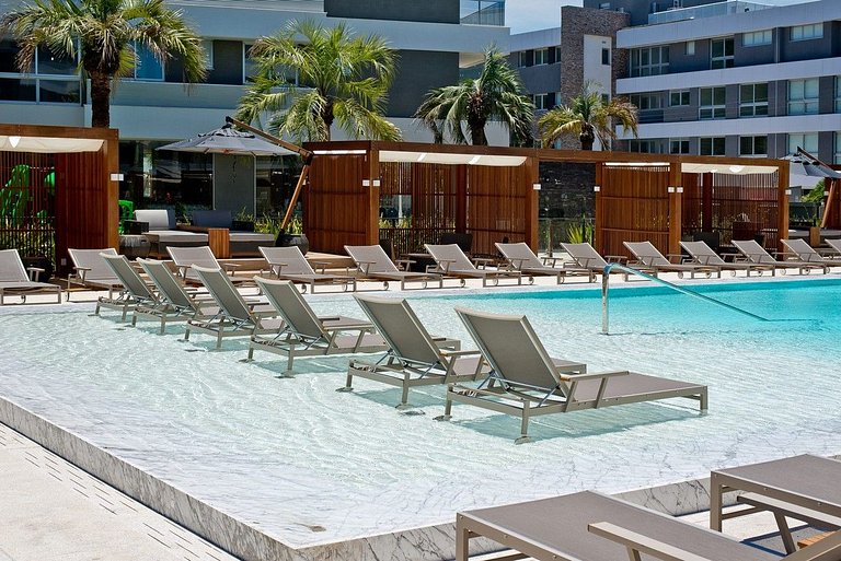 Cobertura Jurere Quay vista incrível  praia