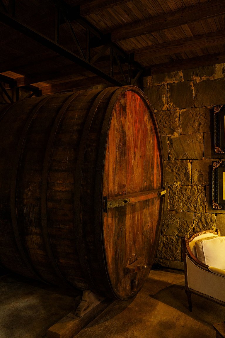Casa de pedra antiga Vinícola Gramado com lareira