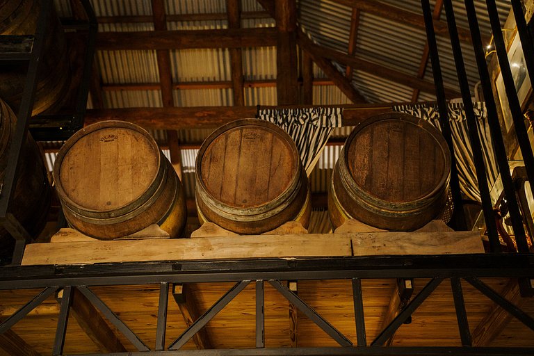Casa de pedra antiga Vinícola Gramado com lareira