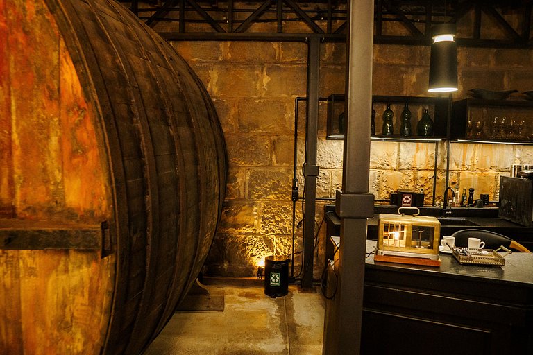 Casa de pedra antiga Vinícola Gramado com lareira